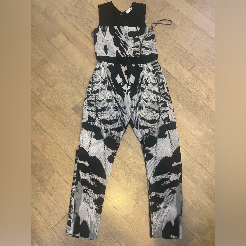lumier by bariano jumpsuit black new with tag